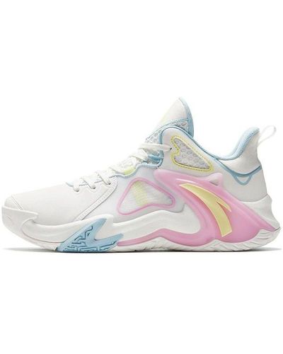 antetokounmpo shoes white