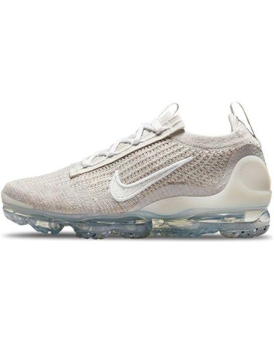Nike Vapormax Flyknit Sneakers for Women - Up to 20% off | Lyst