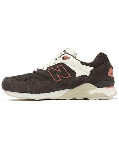 New Balance 878 Shoes Brown