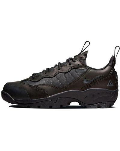 Nike black store acg