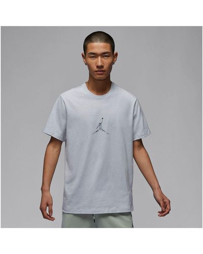 Nike Graphic T-shirt - Gray