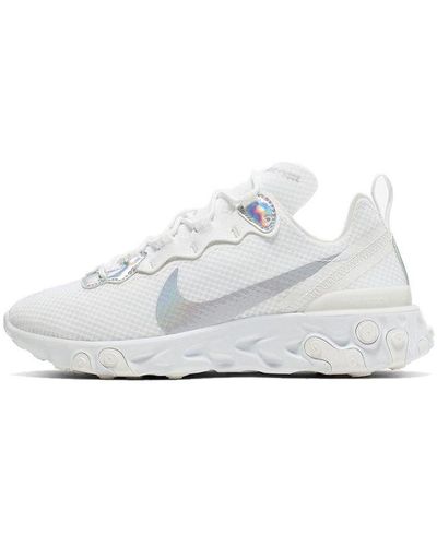 Nike react hotsell white womens