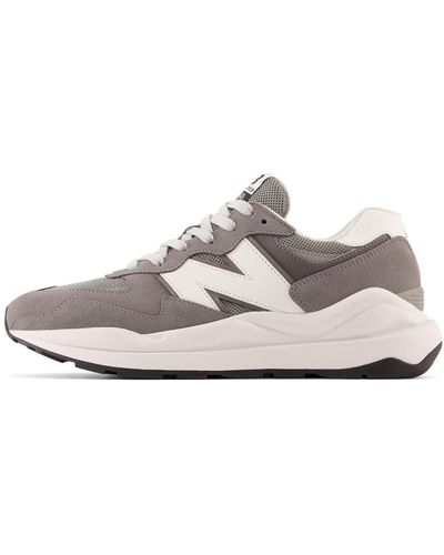 New Balance Shoe 57/40 Castelrock - White