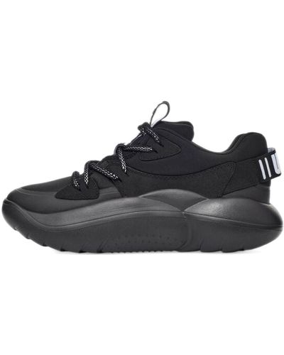 UGG La Cloud Collection Sports Casual Shoes - Black