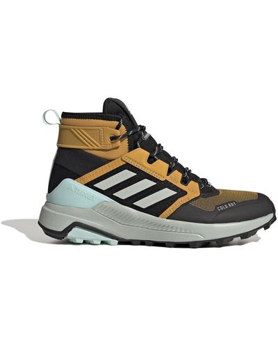 zapatos adidas amarillos