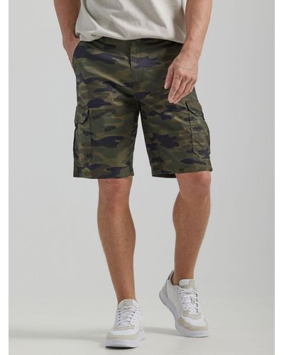 Lee Jeans Mens Extreme Motion Crossroad Cargo Shorts - Gray