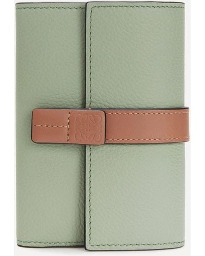 Loewe Small Vertical Leather Wallet - Green