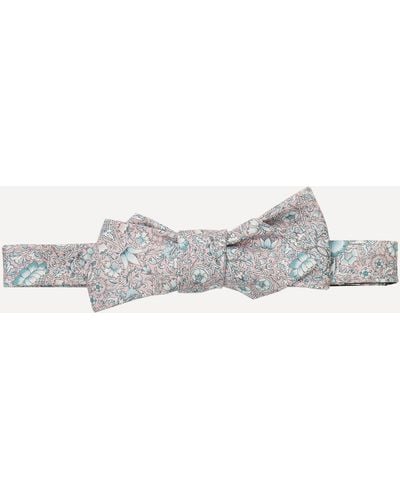 Liberty Mens Felix And Isabelle Bow Tie One Size - White