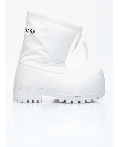 Balenciaga Alaska Low Boots - White