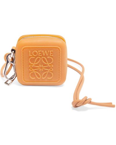 Loewe Molded Coin Case In Diamond Rubber - Black