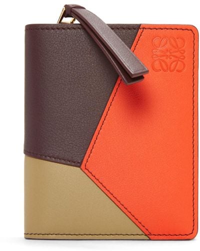 Loewe Puzzle Compact Zip Wallet In Classic Calfskin - Red