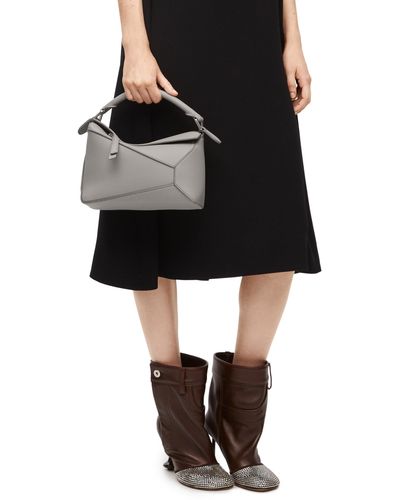 Loewe Luxury Small Puzzle Bag In Soft Grained Calfskin - Black