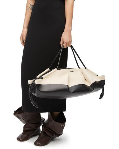 Loewe Xl Paseo Bag In Shiny Nappa Calfskin And Canvas - Black
