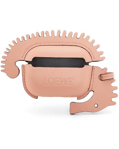 Loewe Luxury Seahorse Airpods Pro Case In Classic Calfskin - Pink