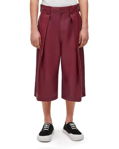 Loewe Luxury Pleated Shorts In Nappa Lambskin - Red