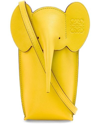 Loewe Luxury Elephant Pocket In Classic Calfskin - Yellow