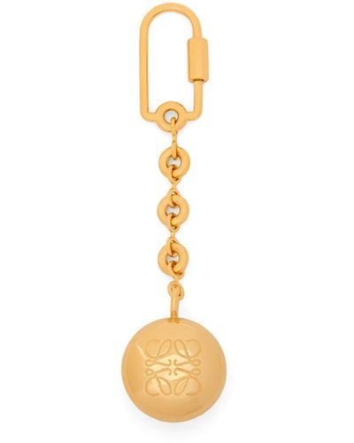 Loewe Luxury Pebble Keyring In Brass - Metallic