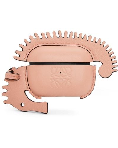 Loewe Luxury Seahorse Airpods Pro Case In Classic Calfskin - Pink