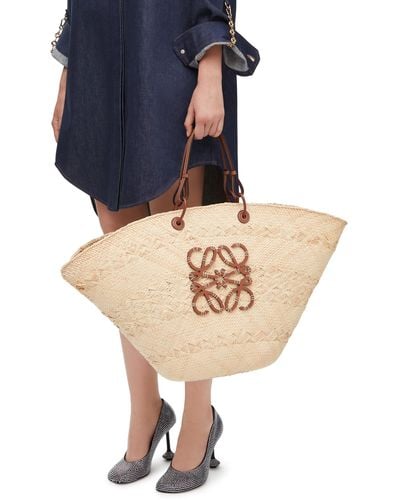 Loewe Paula's Ibiza Anagram Large Iraca Palm And Leather Basket Bag - Natural