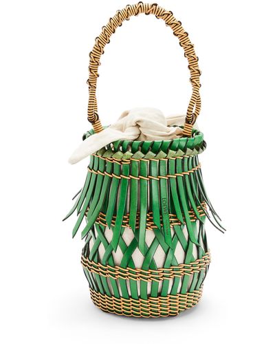 Loewe Luxury Fringes Bucket Bag In Calfskin - Green
