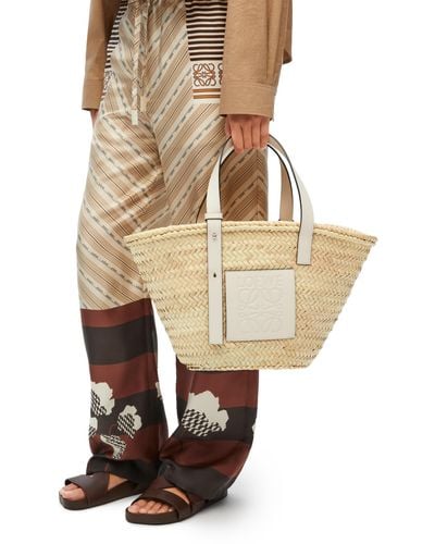 Loewe Luxury Basket Bag In Palm Leaf And Calfskin - Metallic