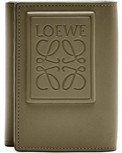 Loewe Luxury Trifold Wallet In Satin Calfskin - Green