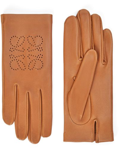 Loewe Luxury Anagram Gloves In Lambskin For Women - Brown
