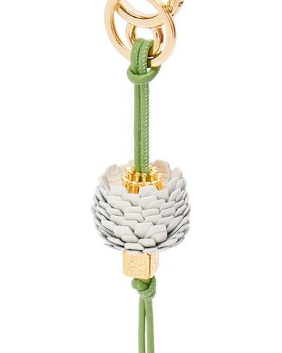 Loewe Luxury Flower Dice Charm In Classic Calfskin And Brass - Metallic