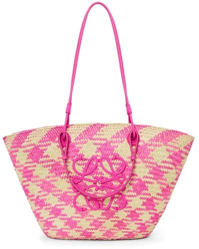 Loewe Anagram Basket Bag In Raffia And Calfskin - Pink