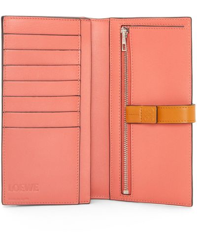 Loewe Luxury Large Vertical Wallet In Grained Calfskin - Multicolor
