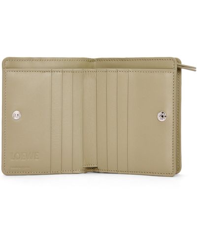 Loewe Luxury Puzzle Compact Zip Wallet In Classic Calfskin - Natural