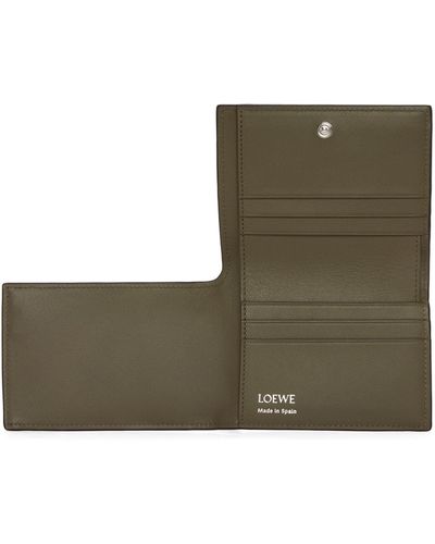 Loewe Luxury Folded Wallet In Shiny Nappa Calfskin - Green