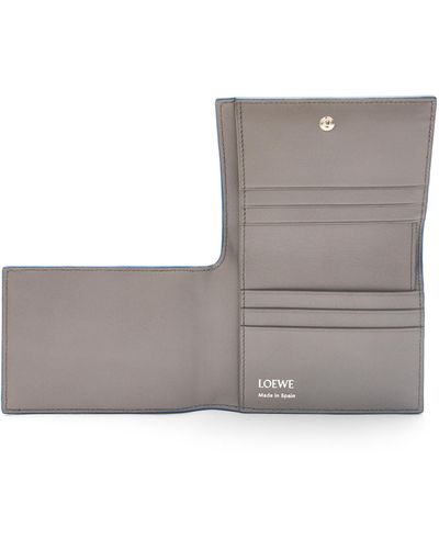 Loewe Luxury Folded Wallet In Shiny Nappa Calfskin - Gray