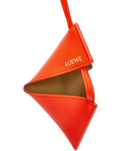 Loewe Luxury Puzzle Fold Charm In Classic Calfskin - Red