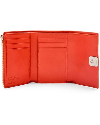 Loewe Calfskin Anagram Vertical Wallet - Red