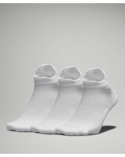 lululemon Macropillow Tab Running Socks Medium Cushioning 3 Pack - Metallic