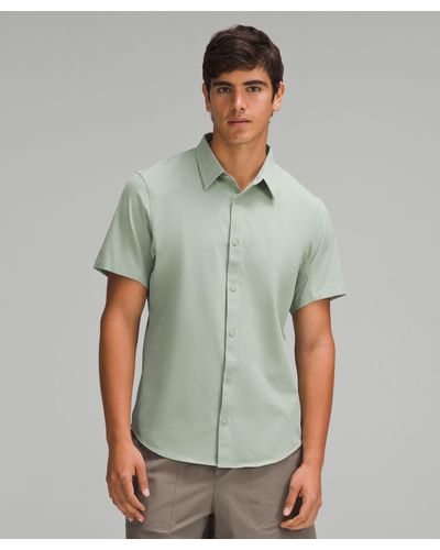 lululemon – Airing Easy Short-Sleeve Shirt – Color Pastel/ – - Green