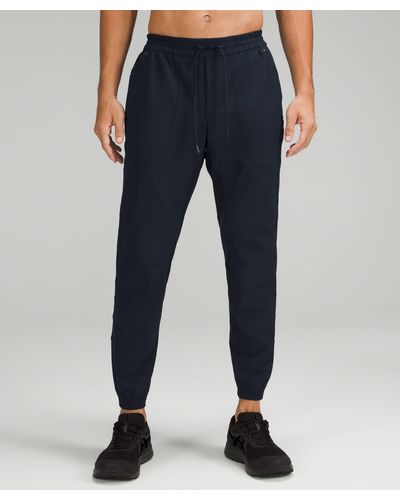 Lulu men best sale joggers