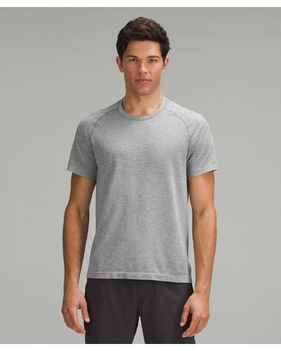 lululemon – 'Metal Vent Tech Short-Sleeve Shirt Fit – / – - Grey