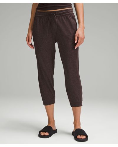 lululemon Soft Jersey Classic-fit Mid-rise Cropped Sweatpants - Black