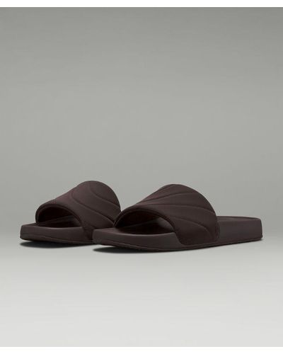 lululemon – Restfeel Slides Quilted – - Brown