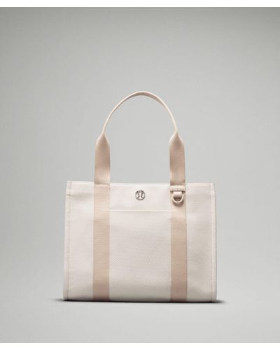 lululemon Two-tone Canvas Tote Bag 10l - Colour White - Natural