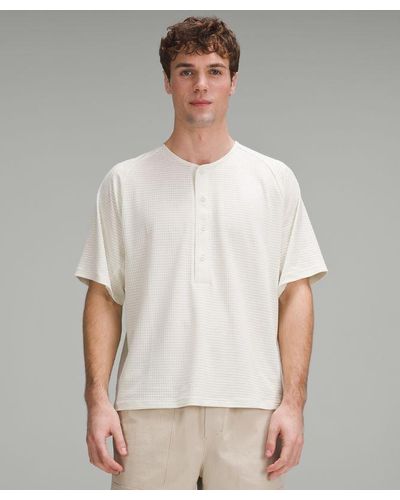 lululemon – 'Textured-Grid Short-Sleeve Henley Top – – - White