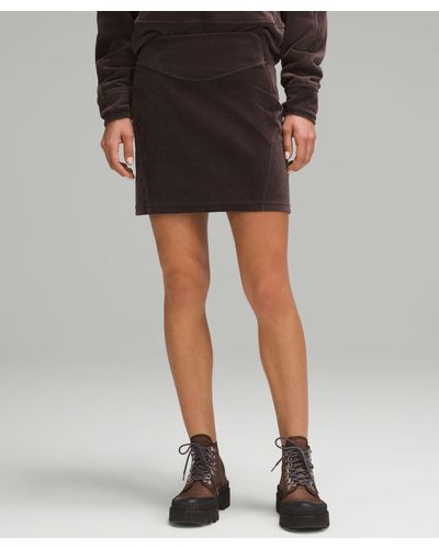lululemon Scuba Mid-rise Mini Skirt Velvet Cord - Black
