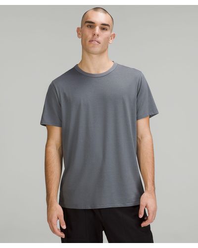 Lulu tee shirt Clearance