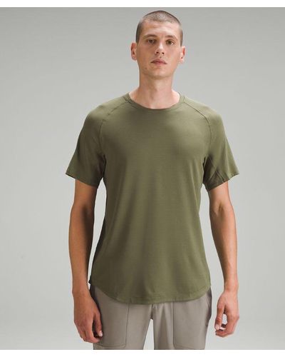 lululemon – License To Train Short-Sleeve Shirt – – - Green