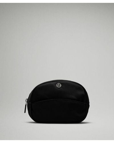 lululemon – City Essentials Pouch Bag Mini – - Black