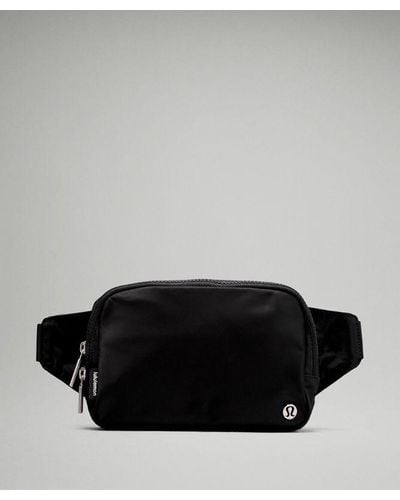 lululemon – Everywhere Belt Bag Large 2L – - Black