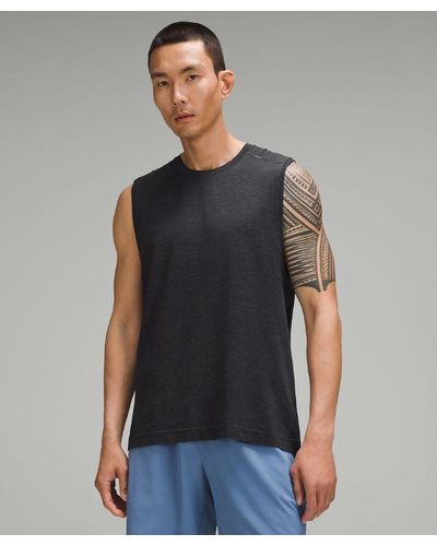 lululemon – Metal Vent Tech Sleeveless Shirt Fit – / – - Grey