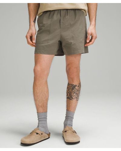 lululemon Bowline Shorts Stretch Cotton Versatwill - 5" - Colour Brown - Size L - Green